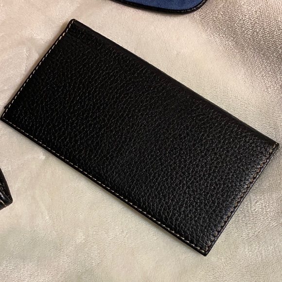 Maxx New York Blue and Black Shoulder Bag Set🎄 - Picture 4 of 7